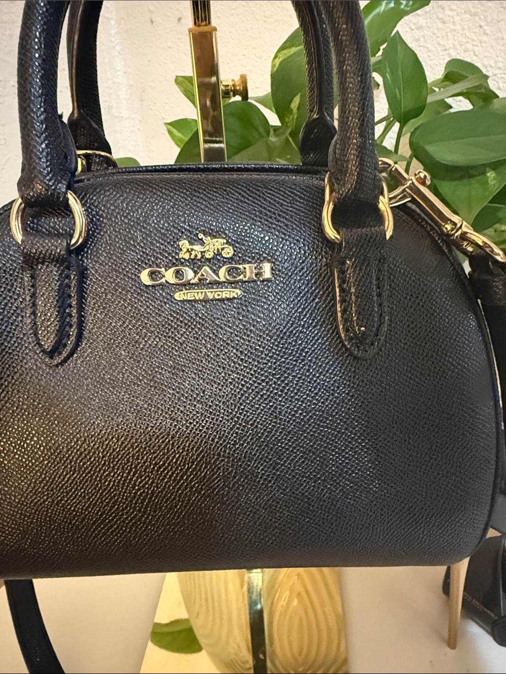 Coach mini Sydney Hand/CrossBody bag - Picture 3 of 16